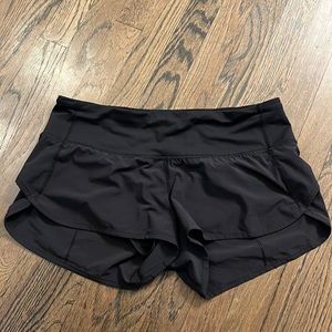 Lululemon speed up shorts mid rise